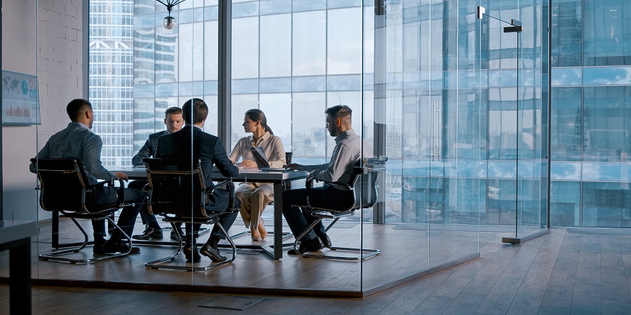 7 Eye-Opening Insights on How the GCC Ecosystem is Transforming Mid-Sized Corporations